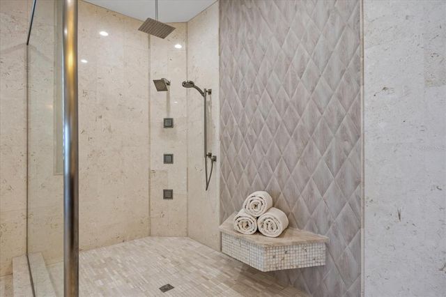 $7,800,000 | 2 Gulf Boulevard, Indian Rocks Beach, FL 33785