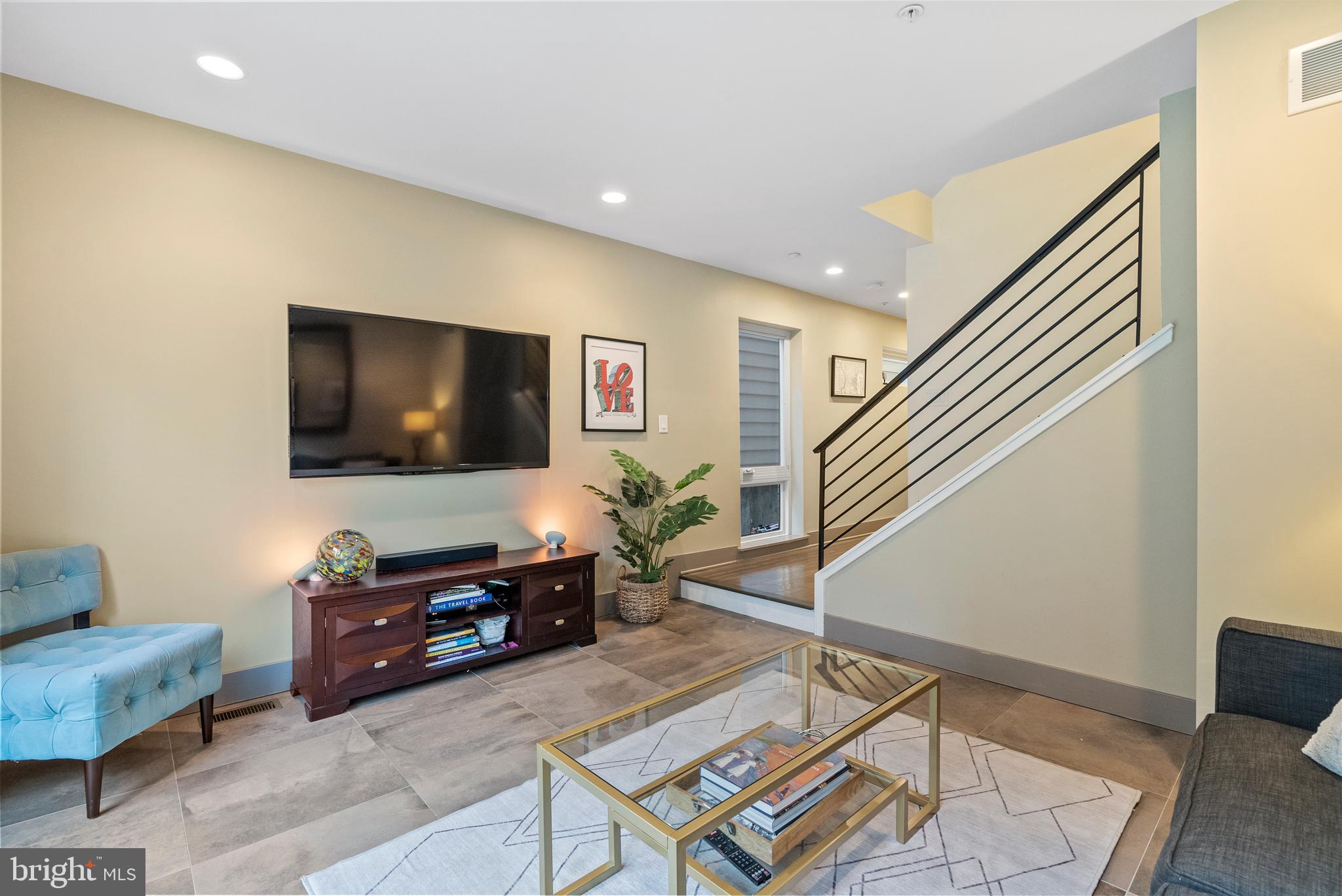 1119 East Oxford Street Philadelphia, PA 19125 - Photo 14 of 53 Gallery Image 14