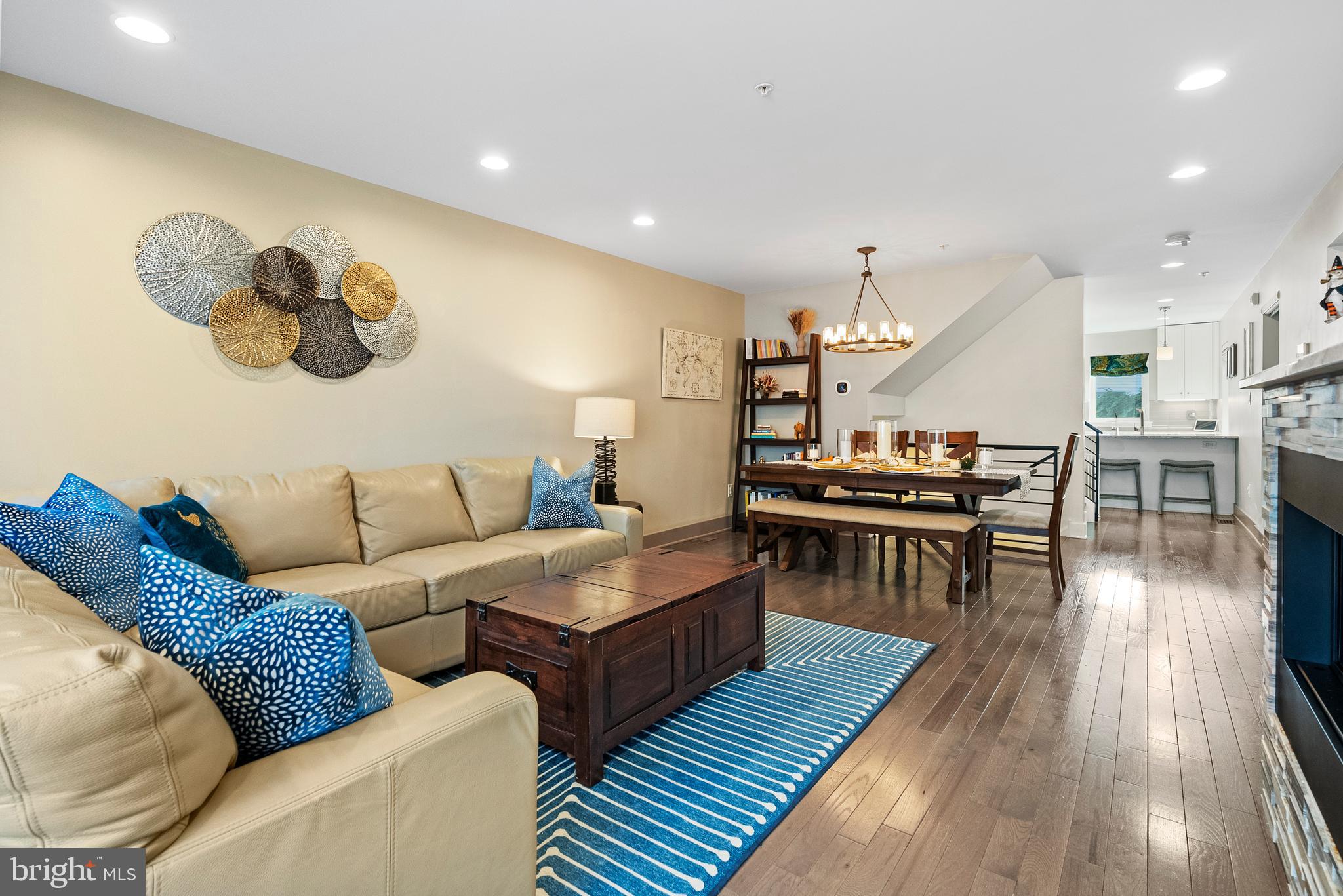 1119 East Oxford Street Philadelphia, PA 19125 - Photo 23 of 53 Hardwood floors
