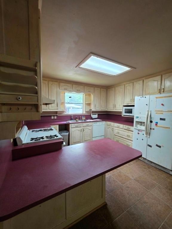 4514 West Loop 281 Longview, TX 75604 - Photo 19 of 36 Kitchen