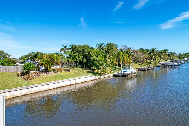 a picture of a cabinet with a white wall
