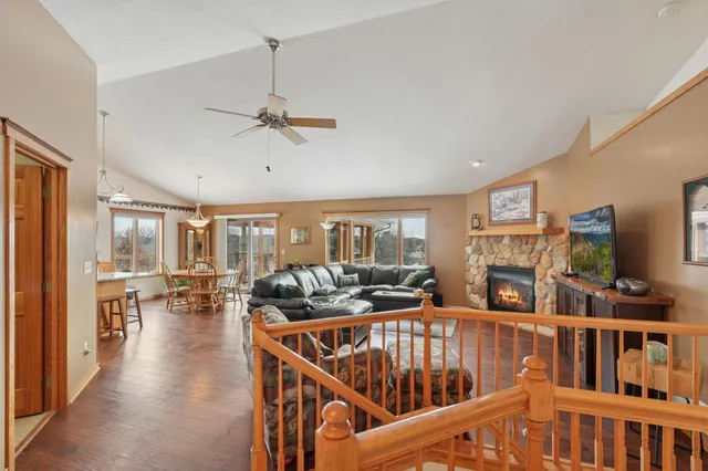 $750,000 | W11213 840th Avenue, River Falls, WI 54022