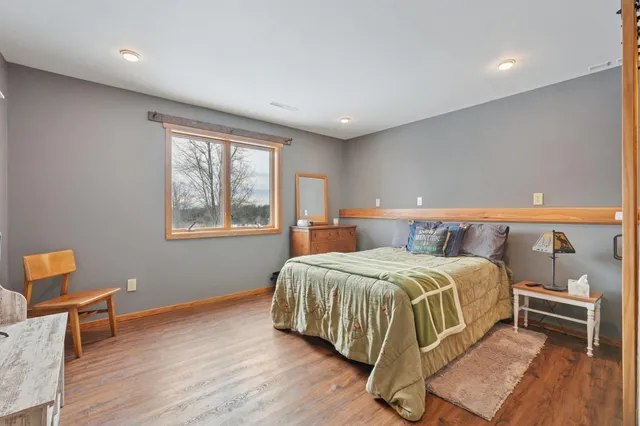 $750,000 | W11213 840th Avenue, River Falls, WI 54022