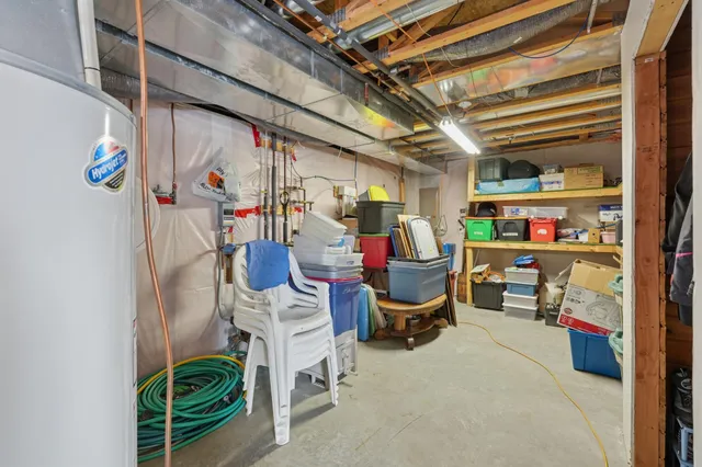 $750,000 | W11213 840th Avenue, River Falls, WI 54022