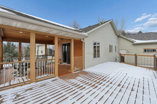 $750,000 | W11213 840th Avenue, River Falls, WI 54022