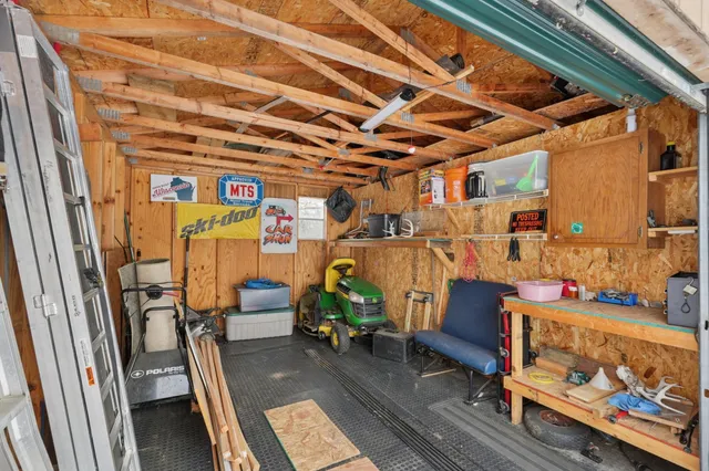 $750,000 | W11213 840th Avenue, River Falls, WI 54022