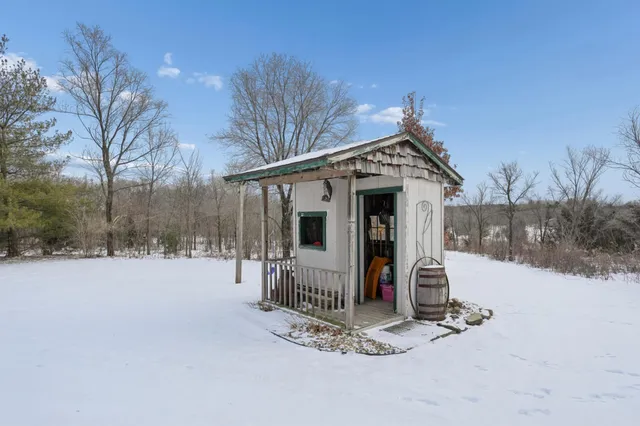 $750,000 | W11213 840th Avenue, River Falls, WI 54022