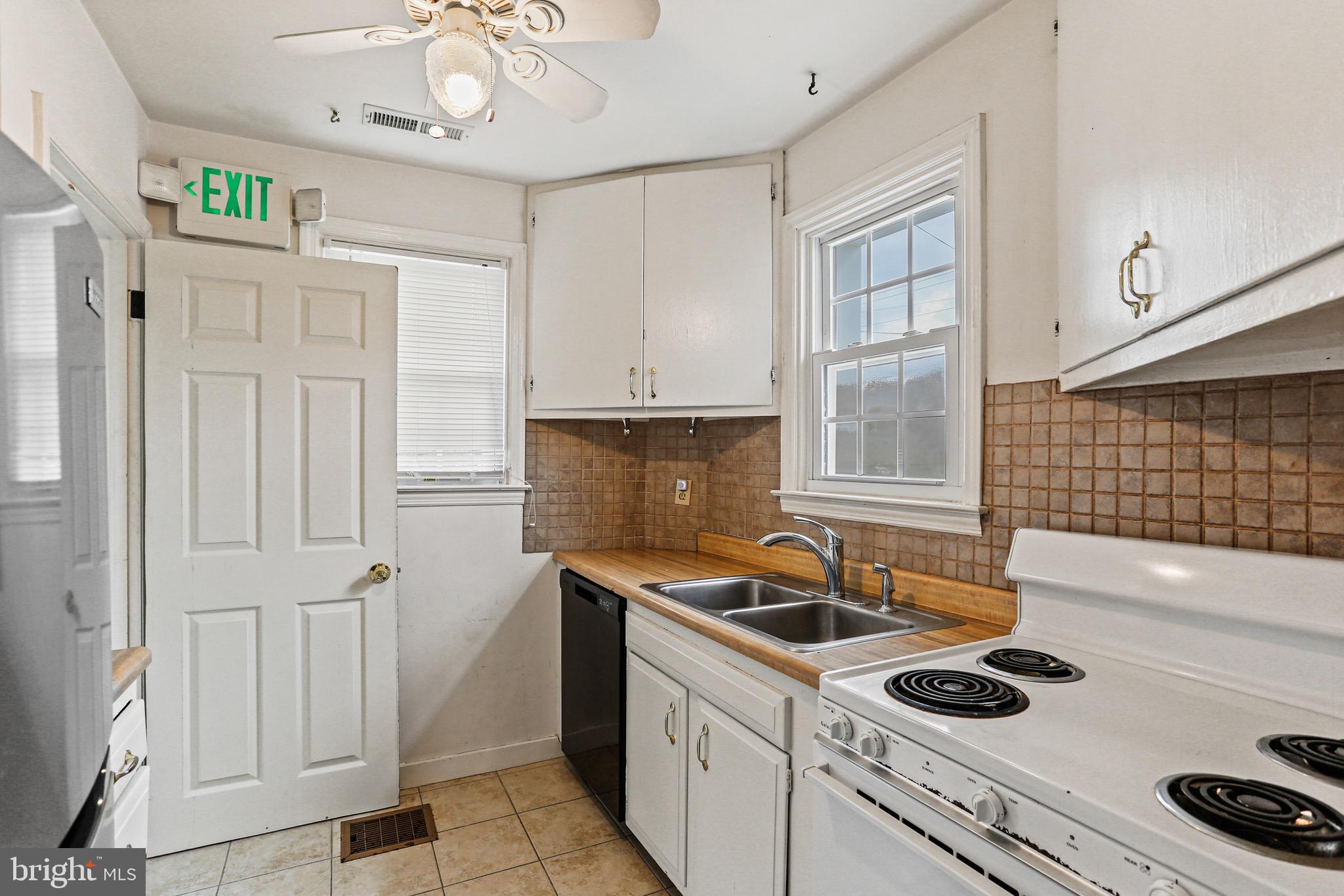 2224 Old Emmorton Road Bel Air, MD 21015 - Photo 7 of 39