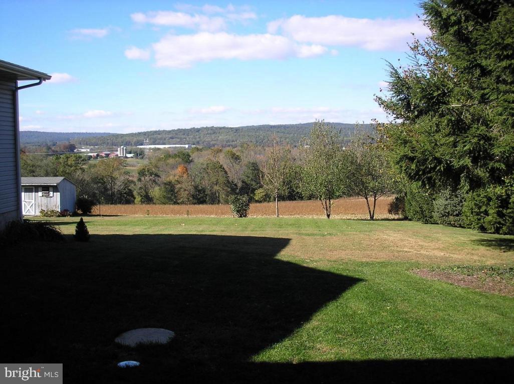 3744 Elizabethtown Road Manheim, PA 17545 - Photo 3 of 4 Gallery Image 3
