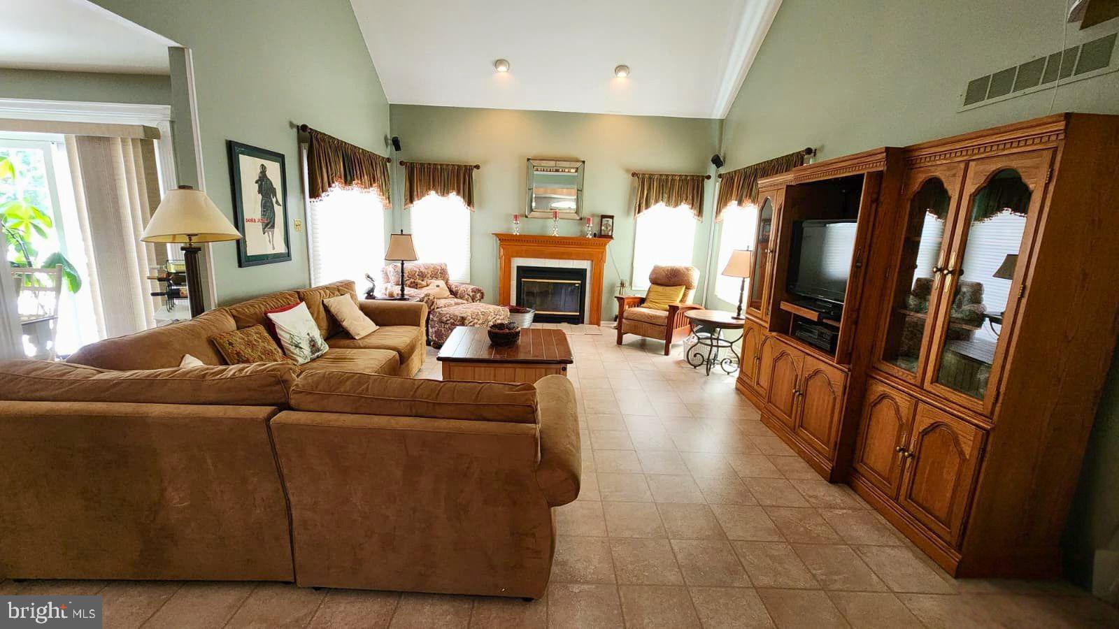 2 Talon Court Sewell, NJ 08080 - Photo 10 of 30 Great Room