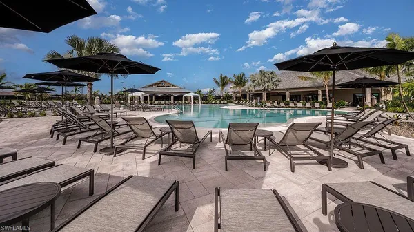 $949,500 | 15107 Pescara Street, Naples, FL 34114