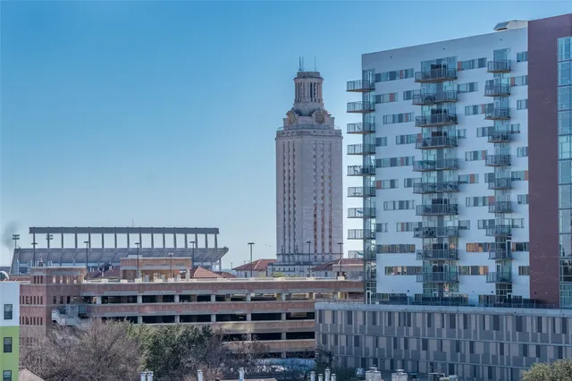 $1,500 | 711 West 26th Street, Unit 703, Austin, TX 78705