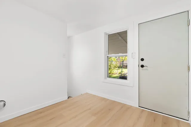 $209,900 | 1424 St Lawrence Avenue, Beloit, WI 53511