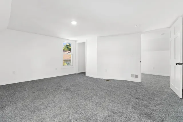 $209,900 | 1424 St Lawrence Avenue, Beloit, WI 53511