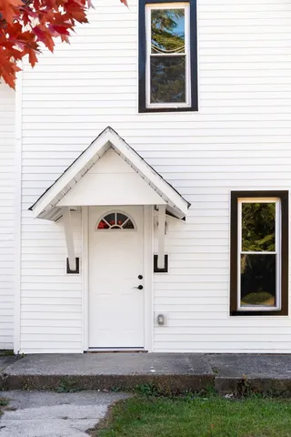 $209,900 | 1424 St Lawrence Avenue, Beloit, WI 53511