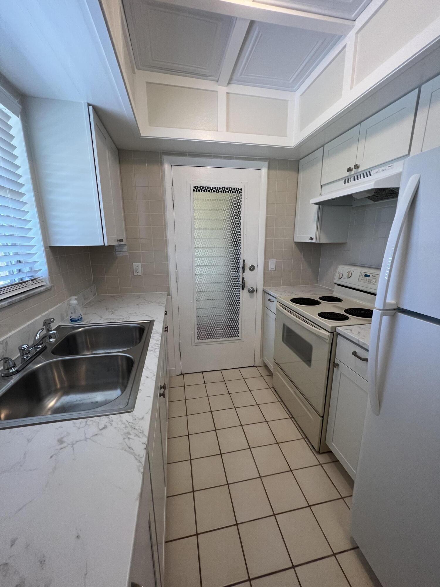 1050 East Sample Road, Unit 311 Pompano Beach, FL 33064 - Photo 14 of 21 IMG_1899