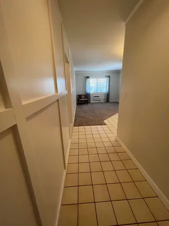 $1,600 | 1050 East Sample Road, Unit 311, Pompano Beach, FL 33064