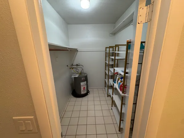 $1,525 | 1050 East Sample Road, Unit 311, Pompano Beach, FL 33064