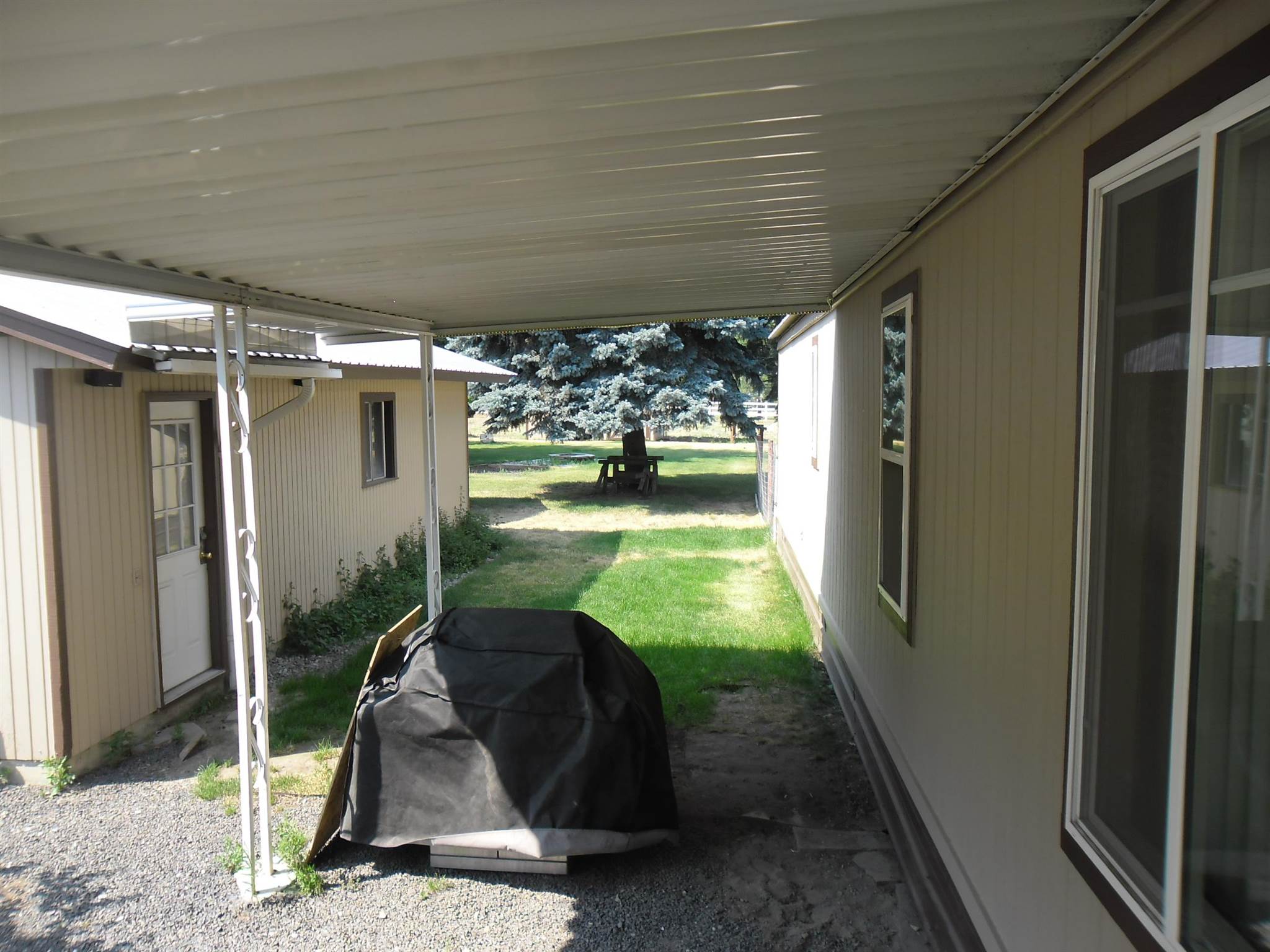 1702 West Pinto Road Colbert, WA 99005 - Photo 10 of 29 Gallery Image 10