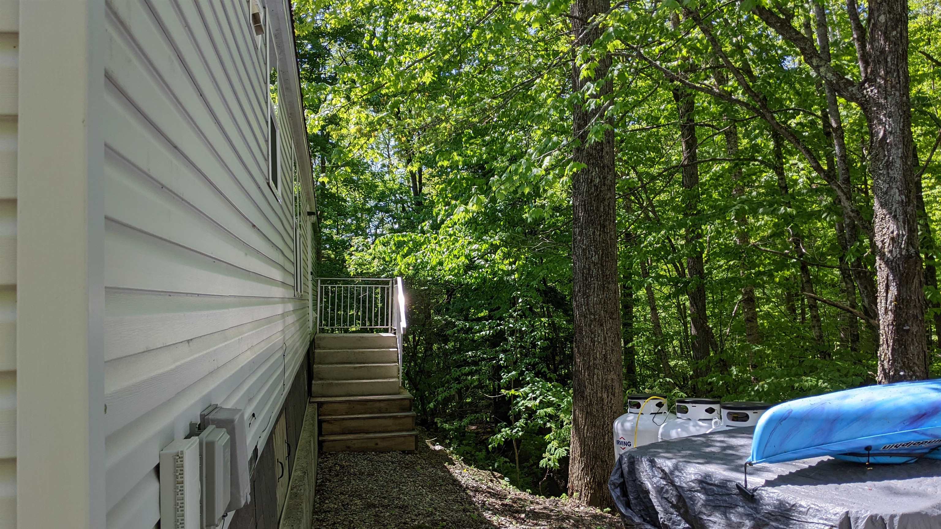 281 Dunbar Hill Road Fayston, VT 05660 - Photo 14 of 21