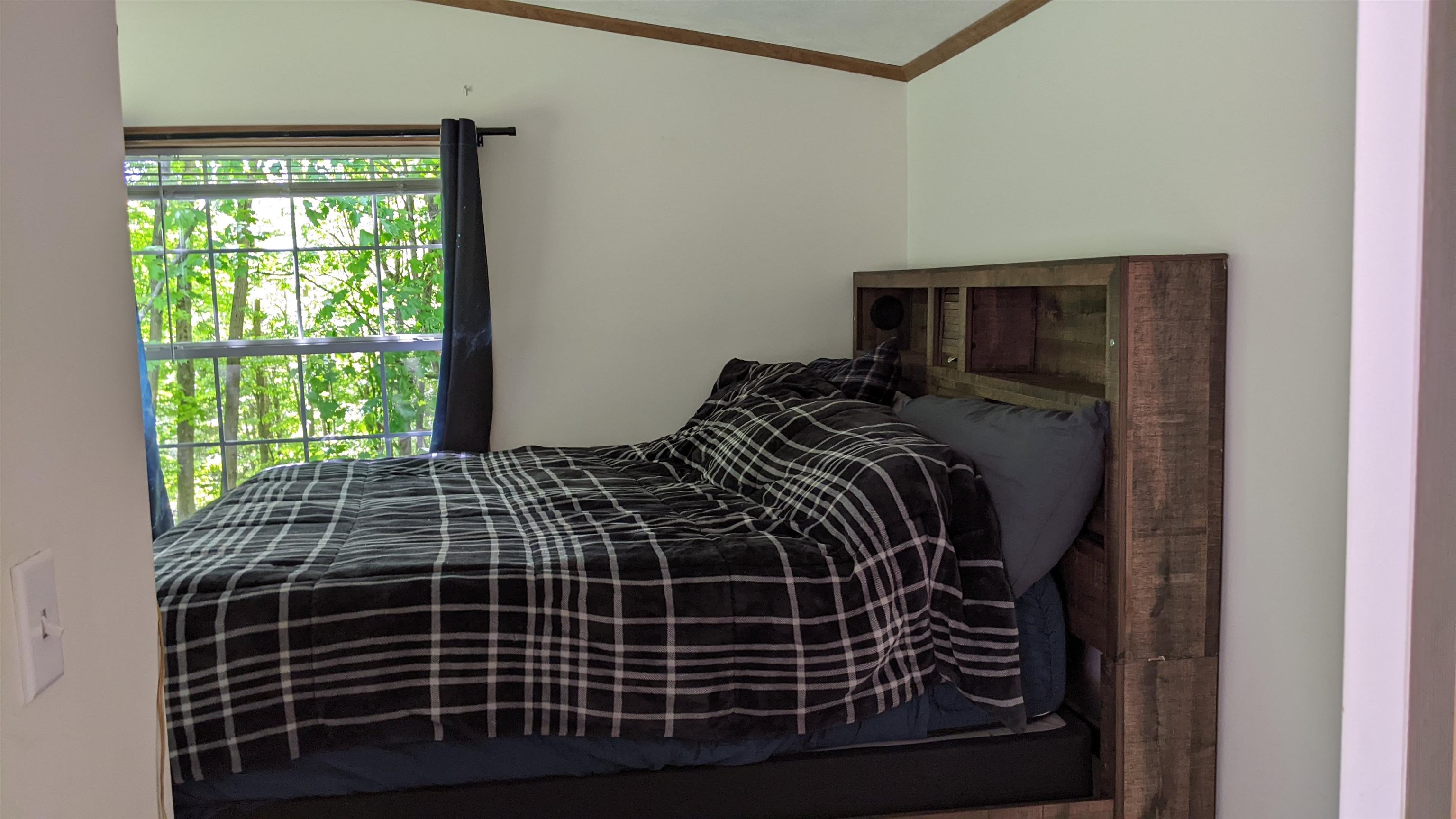 281 Dunbar Hill Road Fayston, VT 05660 - Photo 9 of 21