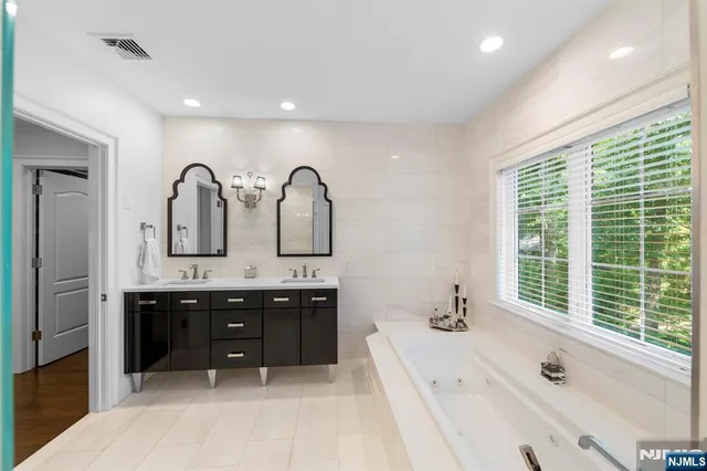 $3,499,000 | 199 Whitman Street, Haworth, NJ 07641