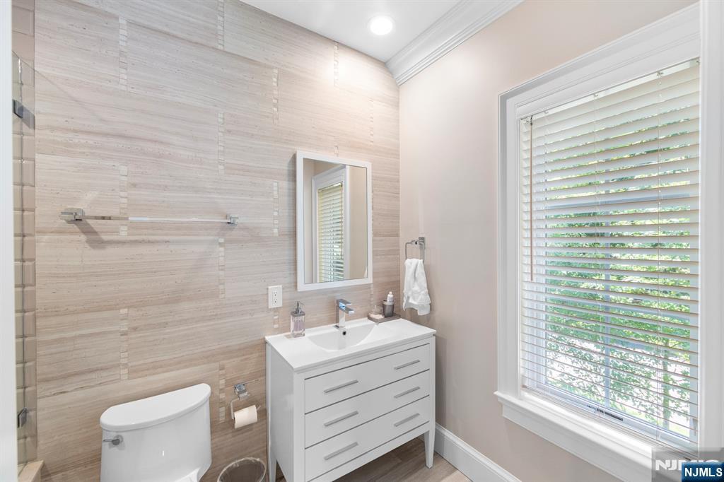 199 Whitman Street Haworth, NJ 07641 - Photo 38 of 50