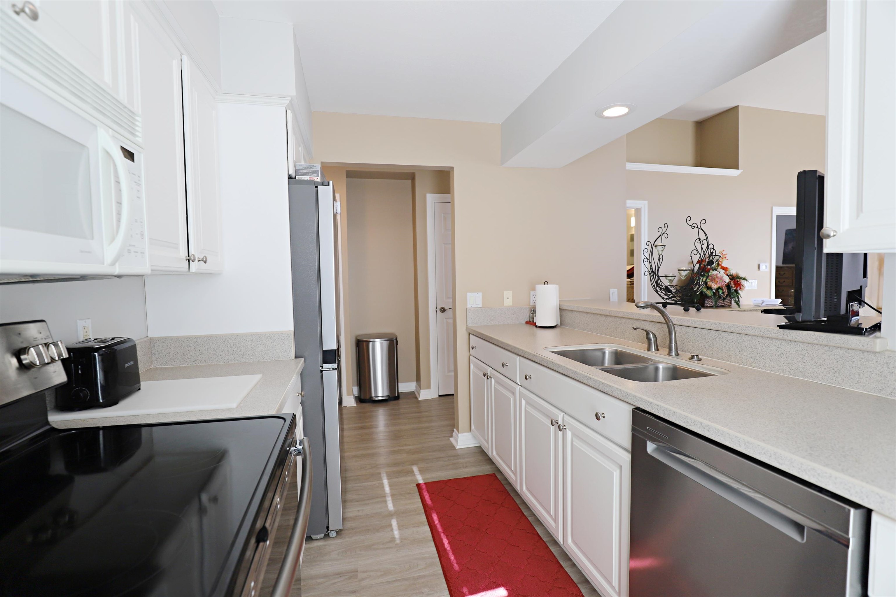 7160 Kings Way Flushing, MI 48433 - Photo 9 of 29