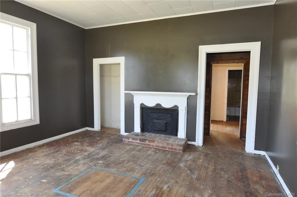 160 Pinckney Street, Unit A&B Chester, SC 29706 - Photo 3 of 14 Gallery Image 3