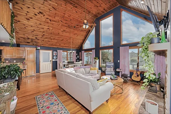 $414,900 | 39 Red Bud Lane, Murphy, NC 28906