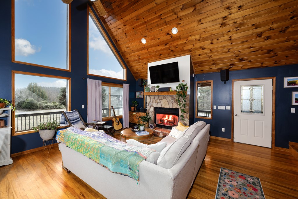 39 Red Bud Lane Murphy, NC 28906 - Photo 3 of 46