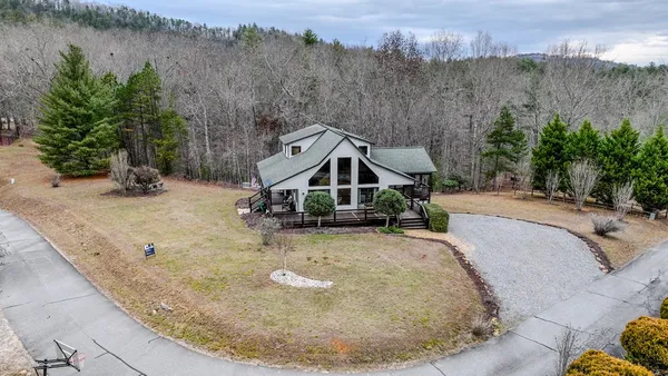 $414,900 | 39 Red Bud Lane, Murphy, NC 28906