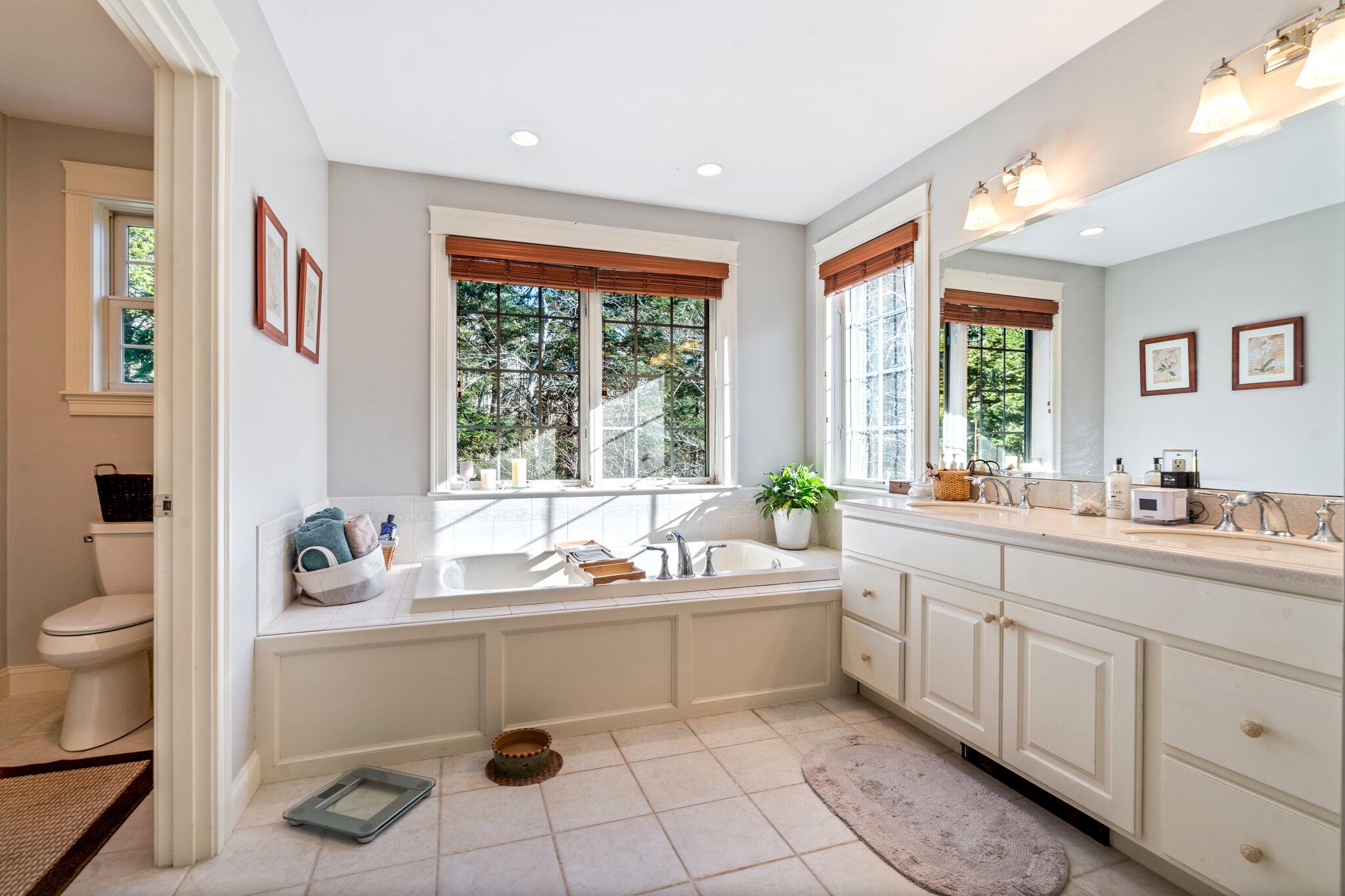 35 Cross Ridge Drive Windham, ME 04062 - Photo 24 of 50 50-web-or-mls-DSC03298