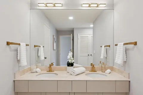 $985,000 | 8 Shepherds Knoll, Pebble Beach, CA 93953