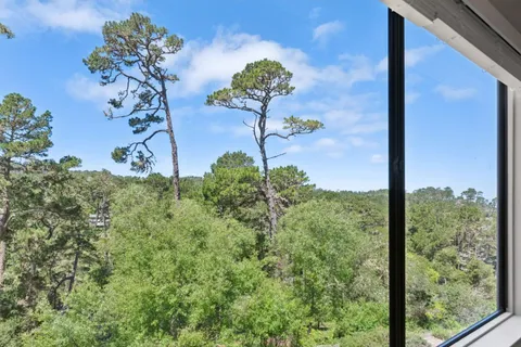 $985,000 | 8 Shepherds Knoll, Pebble Beach, CA 93953