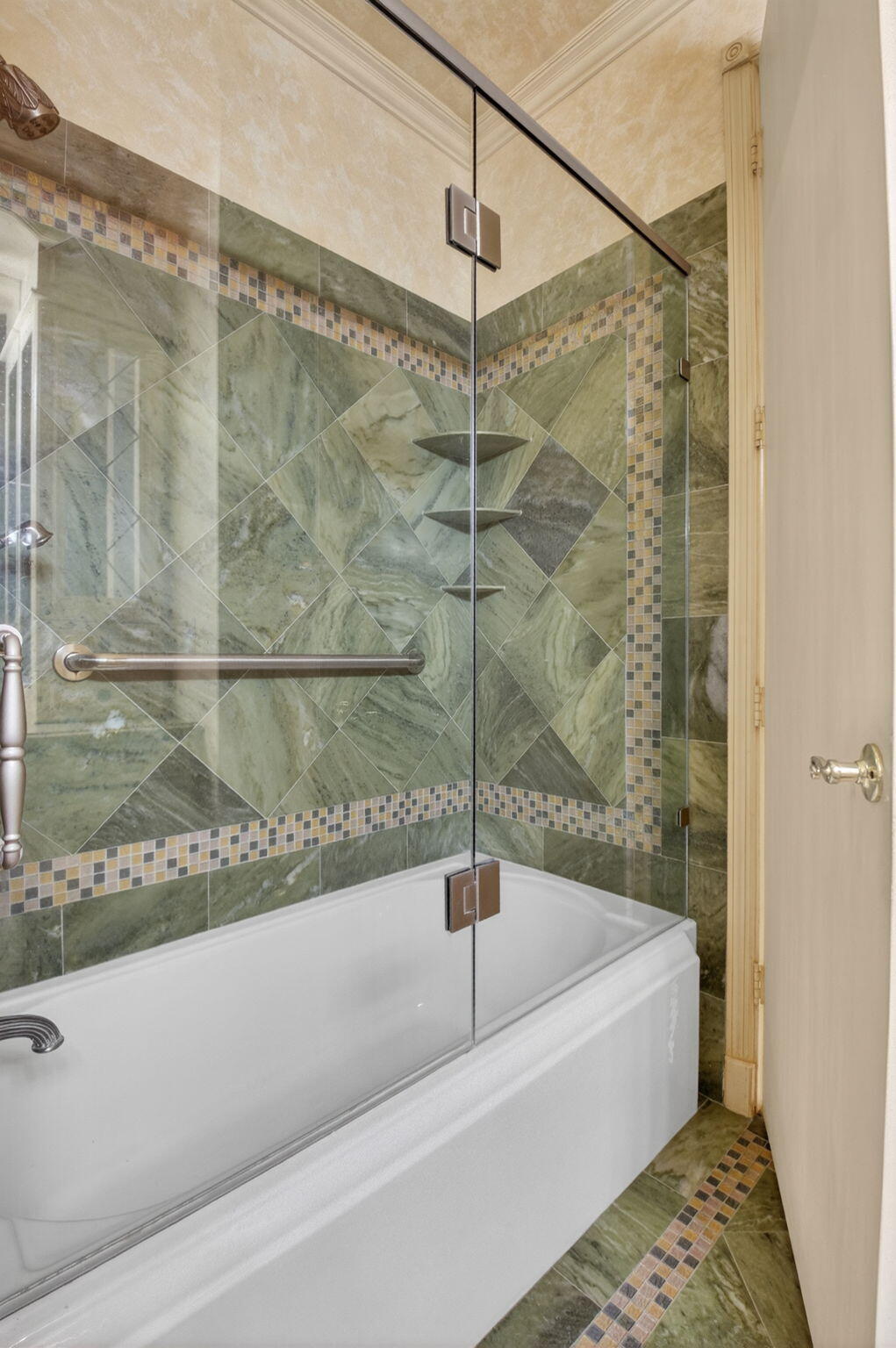 18584 Harbor Light Way Boca Raton, FL 33498 - Photo 29 of 90 29-web-or-mls-DSC_6190