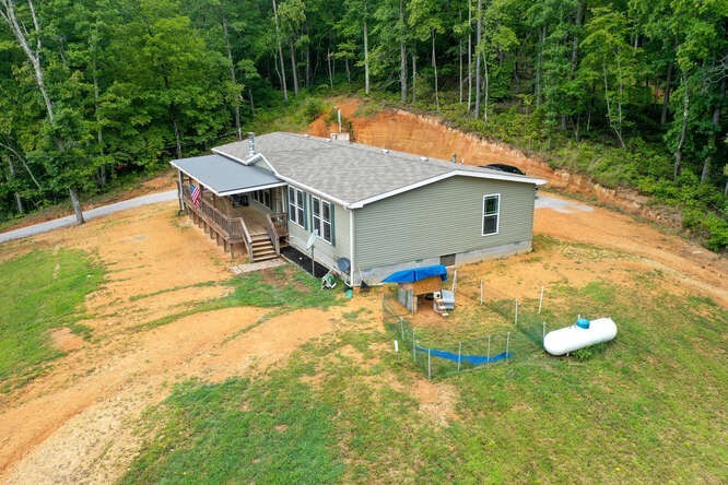 537 Howard Switch Road Hohenwald, TN 38462 - Photo 40 of 42 Gallery Image 40