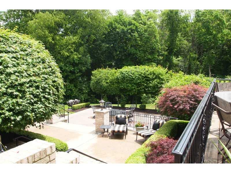 867 Persimmon Road Sewickley Heights, PA 15143 - Photo 23 of 24 Yard/Garden.