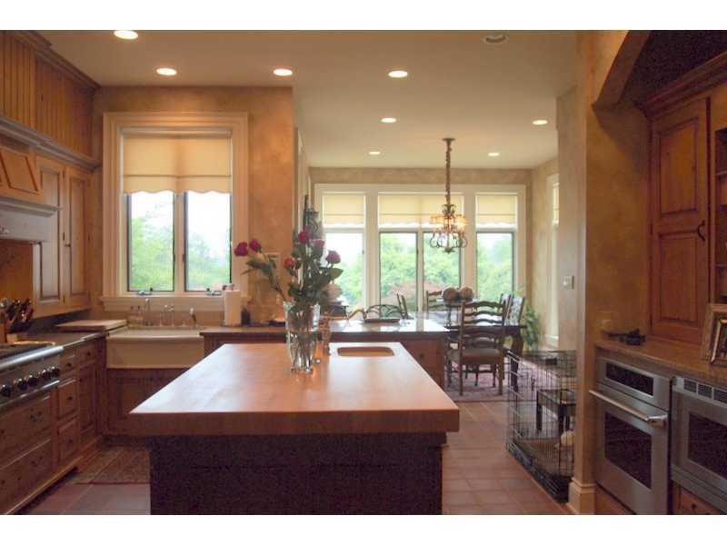 Kitchen. 