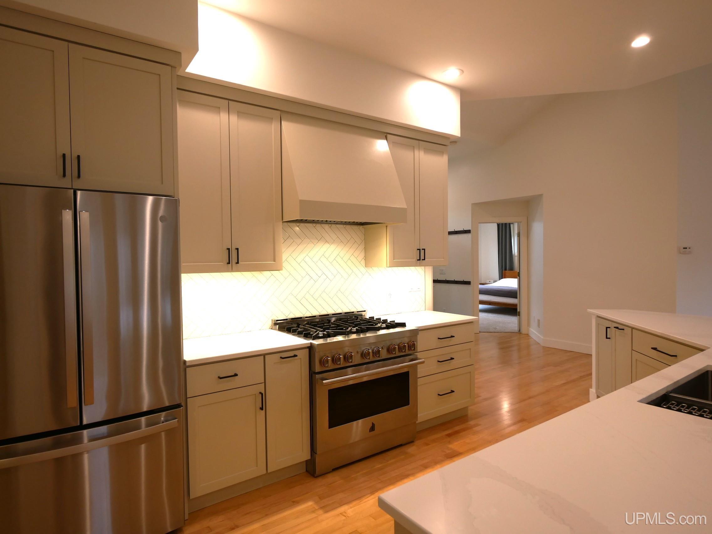 24321 Forsman Road Hancock, MI 49930 - Photo 5 of 83 Gallery Image 5
