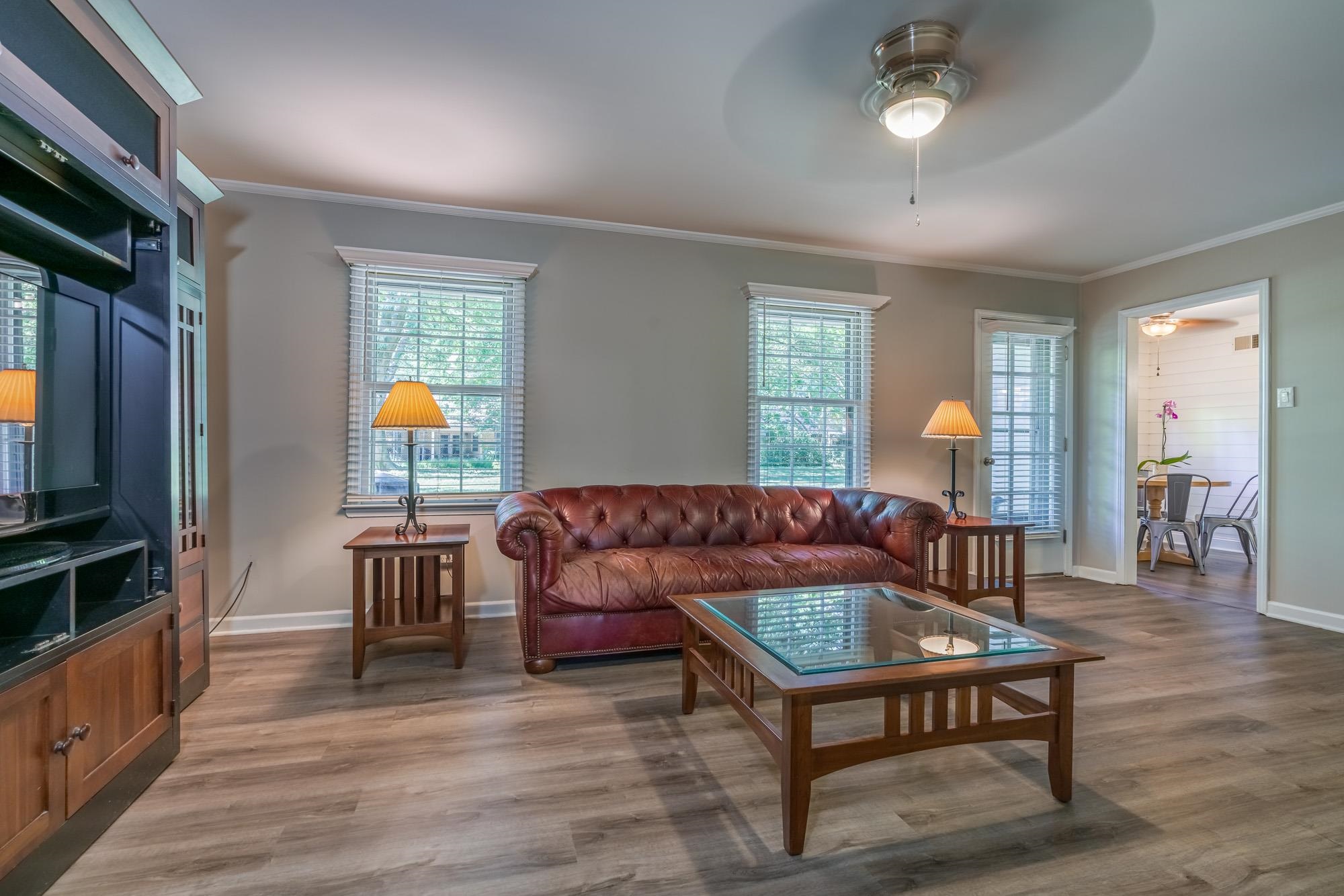 8085 Neshoba Road Germantown, TN 38138 - Photo 7 of 25 Gallery Image 7