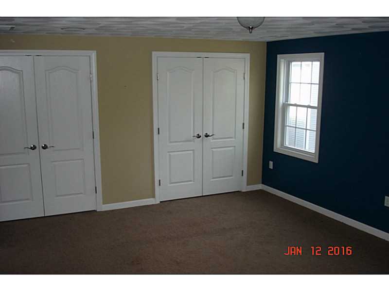 232 Jefferson Road, Unit 232 Burrillville, RI 02830 - Photo 11 of 13 Exterior Front.