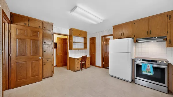 $335,000 | 716 Fillmore Street Southeast, Chatfield, MN 55923