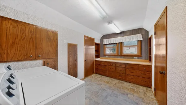 $335,000 | 716 Fillmore Street Southeast, Chatfield, MN 55923
