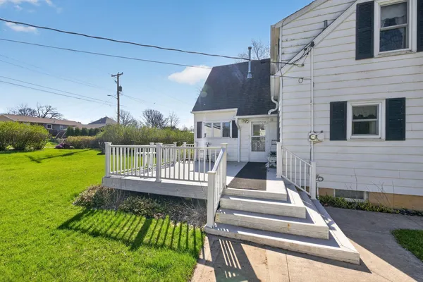 $335,000 | 716 Fillmore Street Southeast, Chatfield, MN 55923