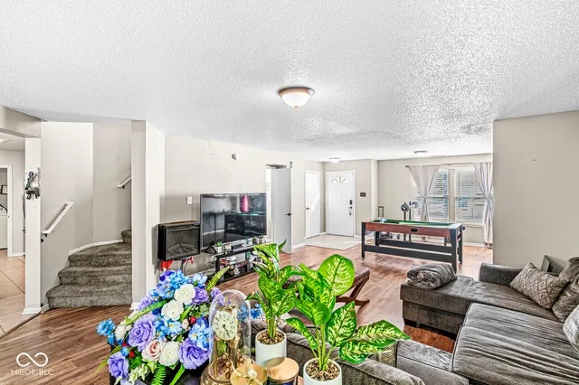 $284,900 | 3424 Pavetto Lane, Indianapolis, IN 46203