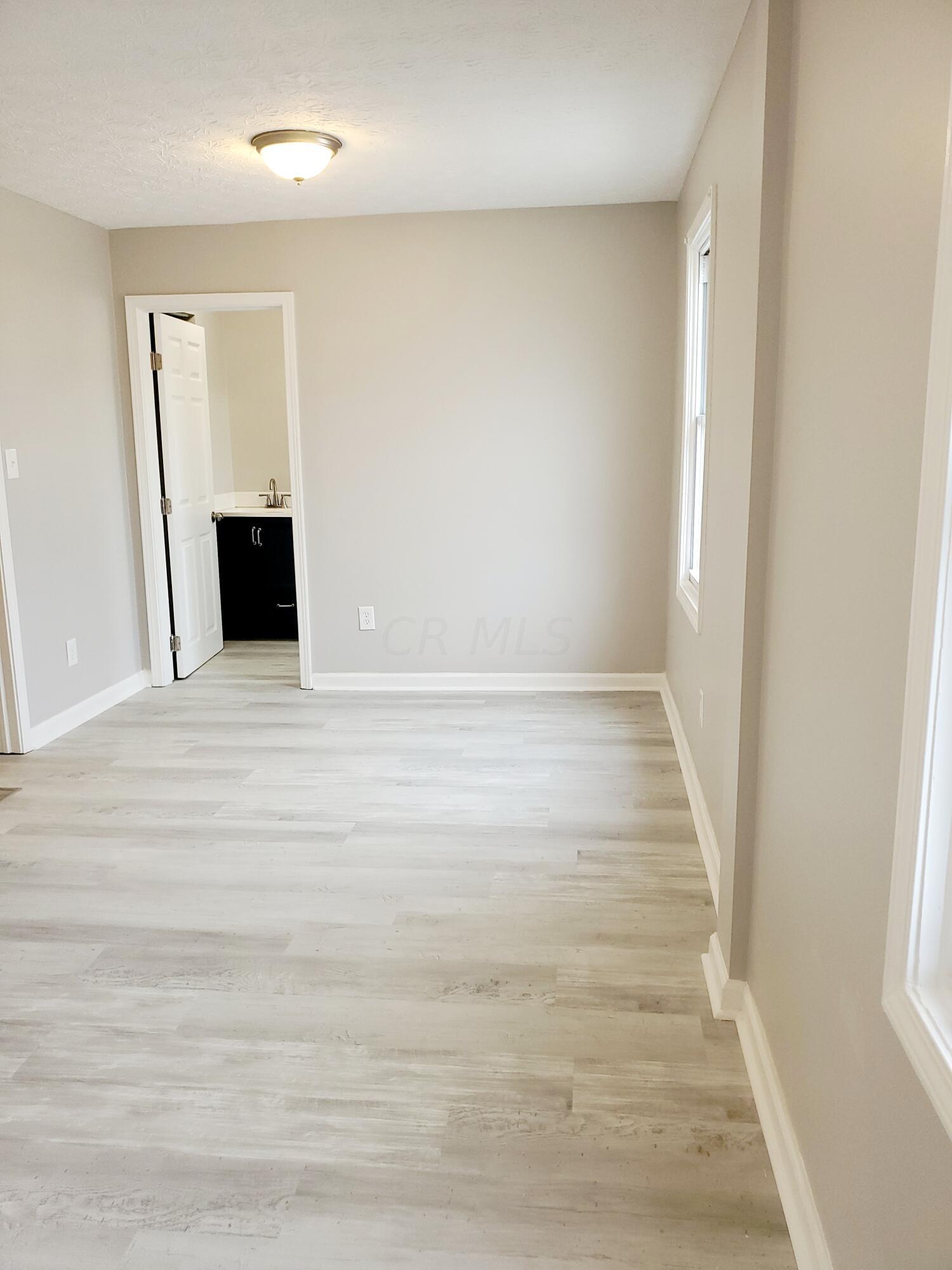 824 Hilock Road Columbus, OH 43207 - Photo 24 of 69 IMG_20230406_173726