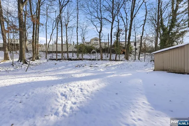 $750,000 | 228 Zabriskie Place, River Edge, NJ 07661