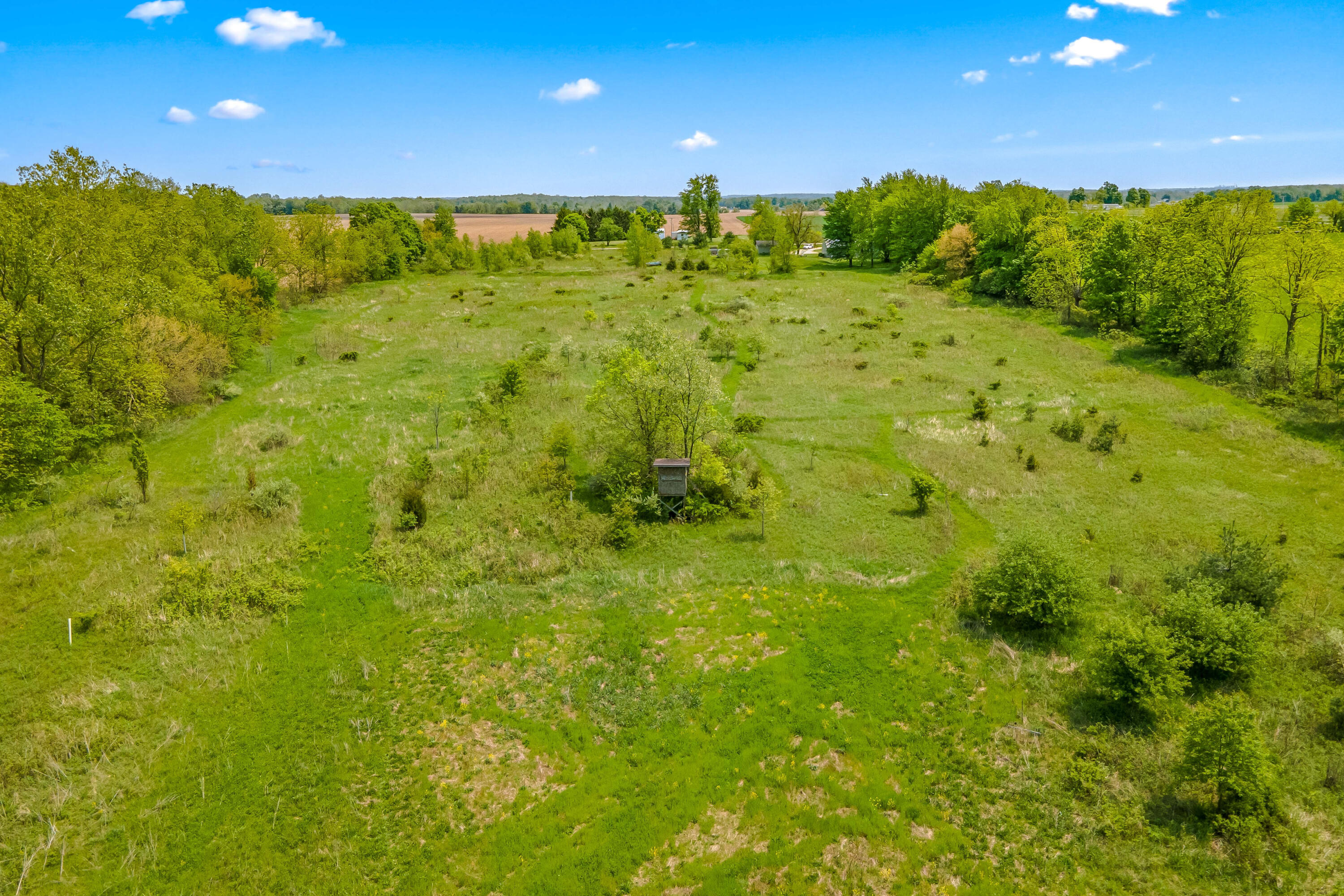 190 South Briggs Road Quincy, MI 49082 - Photo 36 of 45 10