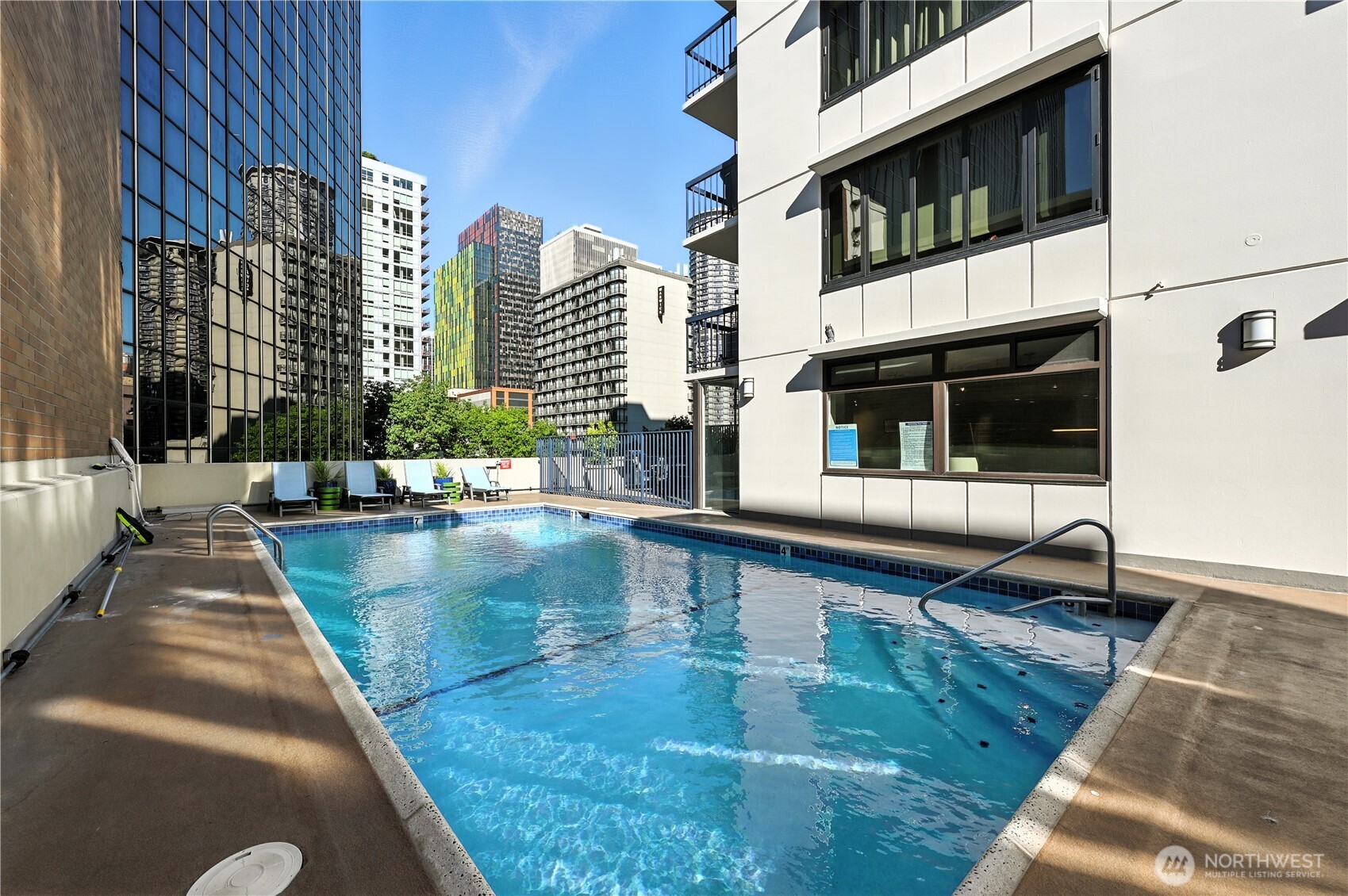 2100 3rd Avenue, Unit 2604 Seattle, WA 98121 - Photo 22 of 27